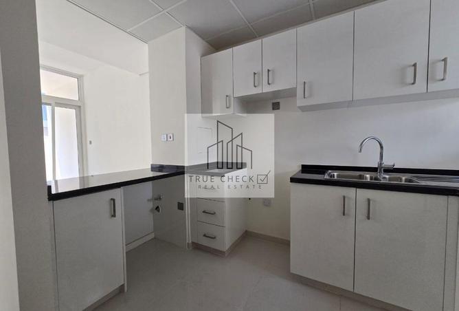 70270095 - صورة العقار 3