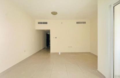 Apartment - 2 - 2 for rent in Al Nahda Towers - Al Nahda - Sharjah Apartment - 2 - 2 for rent in Al Nahda Towers - Al Nahda - Sharjah