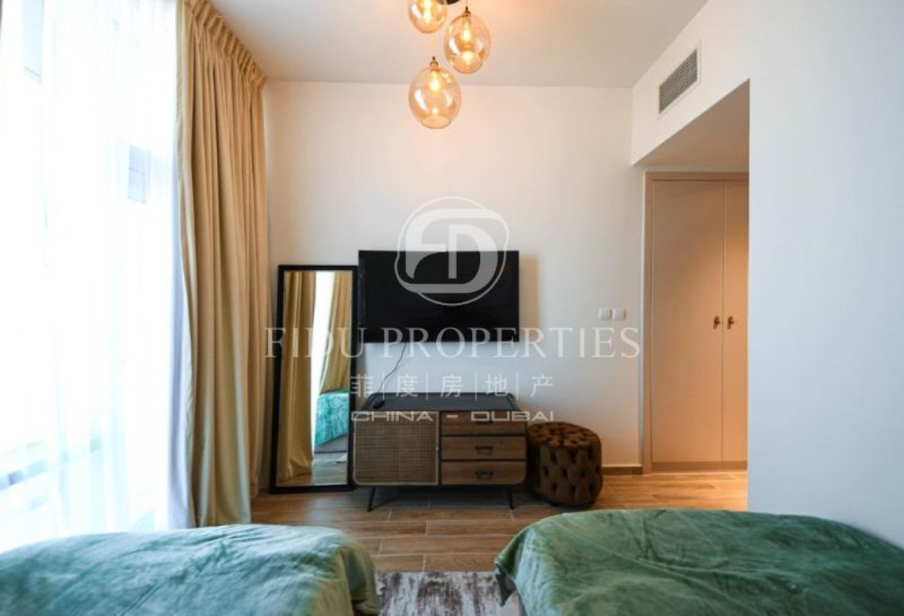 High Floor | Huge Layout | Vacant