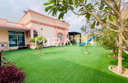 Villa - 4 Bedrooms - 5 Bathrooms for rent in Al Barsha 3 Villas - Al Barsha 3 - Al Barsha - Dubai