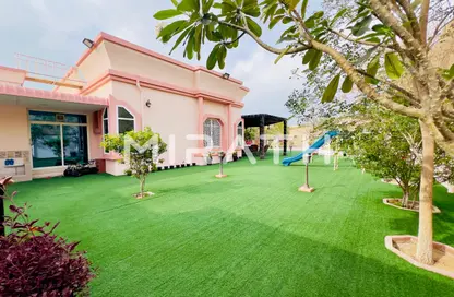 Villa - 4 Bedrooms - 5 Bathrooms for rent in Al Barsha 3 Villas - Al Barsha 3 - Al Barsha - Dubai