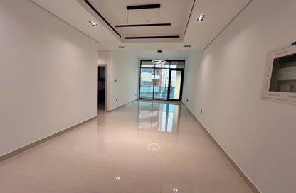 Apartment - 3 Bedrooms - 3 Bathrooms for rent in Al Warqa'a 1 - Al Warqa'a - Dubai