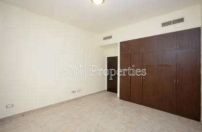 Apartment - 4 Bedrooms - 4 Bathrooms for rent in Naseem - Mudon - Dubai