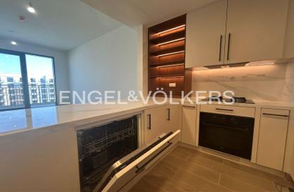 Apartment - 2 Bedrooms - 2 Bathrooms for sale in Holland Gardens - Town Square - Dubai