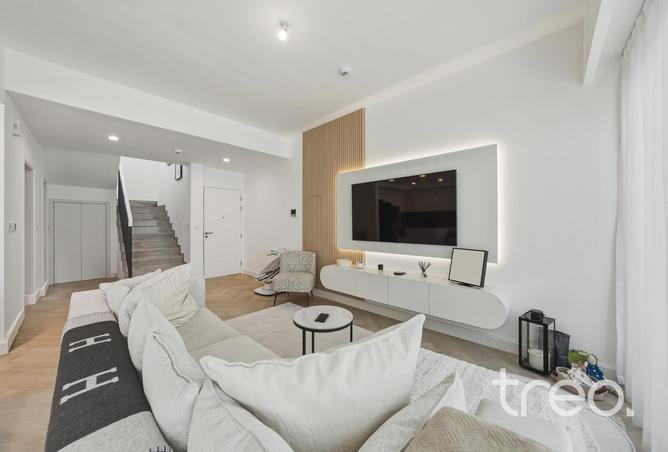 74236283 - Property Main Image