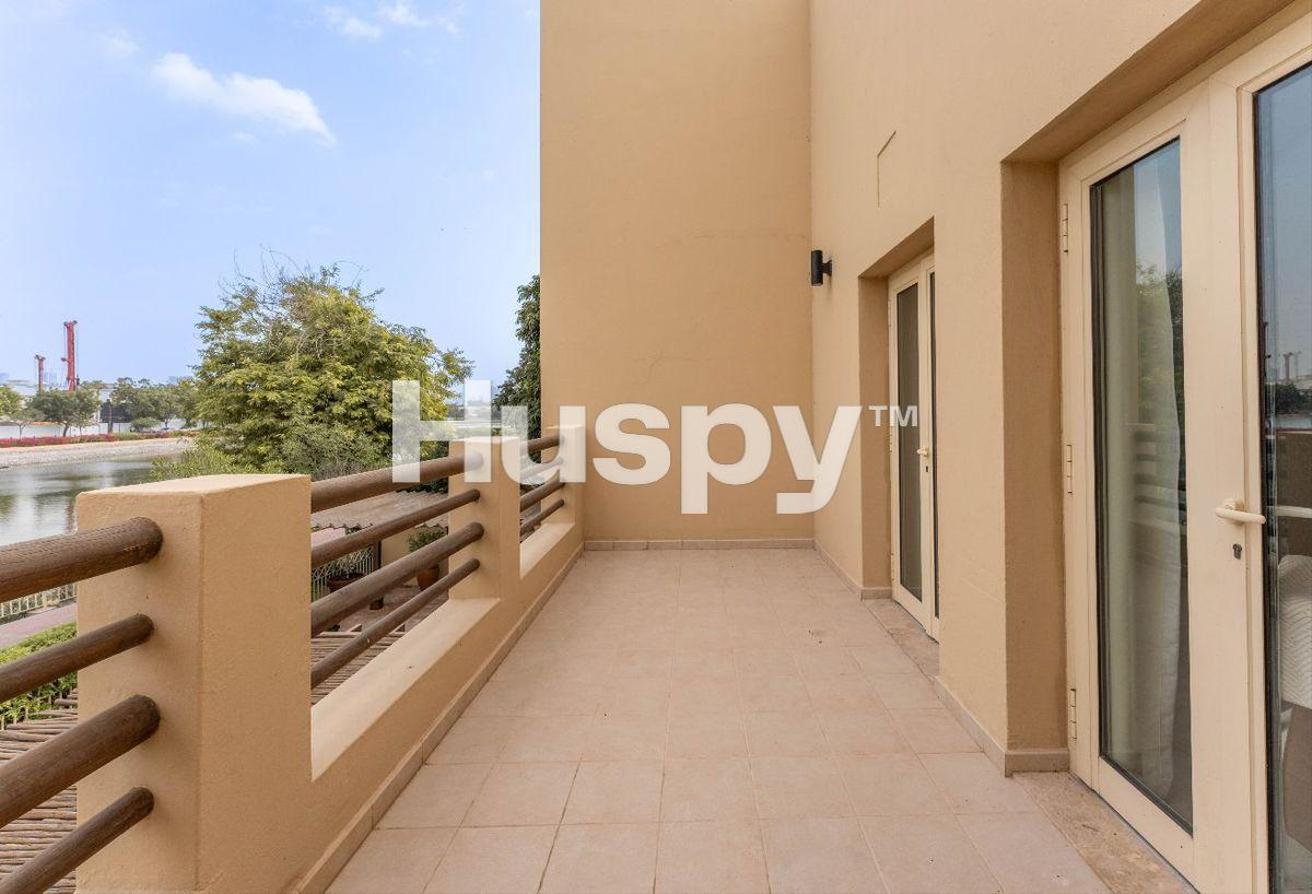Fully Furnished | Lake View | Private Pool photo 15