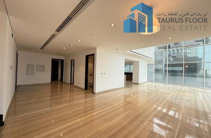 Penthouse - 4 Bedrooms - 6 Bathrooms for rent in Tiara East Tower - Business Bay - Dubai