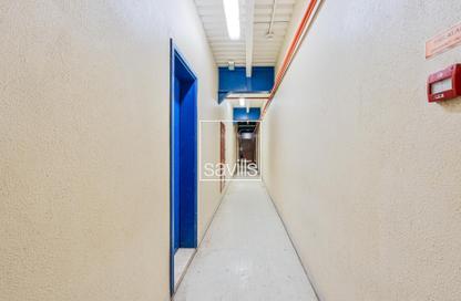 Warehouse - Studio for rent in M-20 - Mussafah Industrial Area - Mussafah - Abu Dhabi
