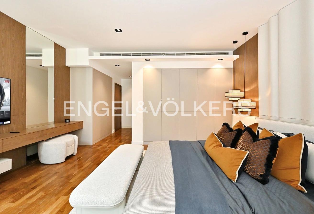 Fully Furnished I Luxury Living I Vacant photo 22