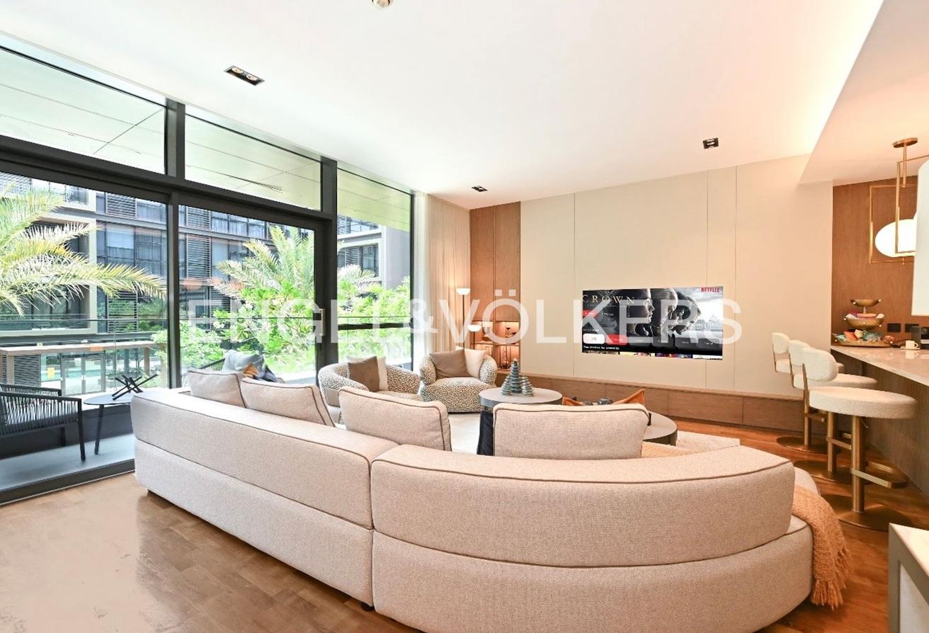 Fully Furnished I Luxury Living I Vacant photo 11
