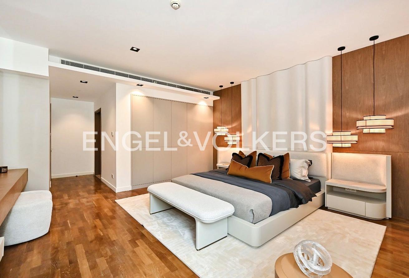 Fully Furnished I Luxury Living I Vacant photo 23