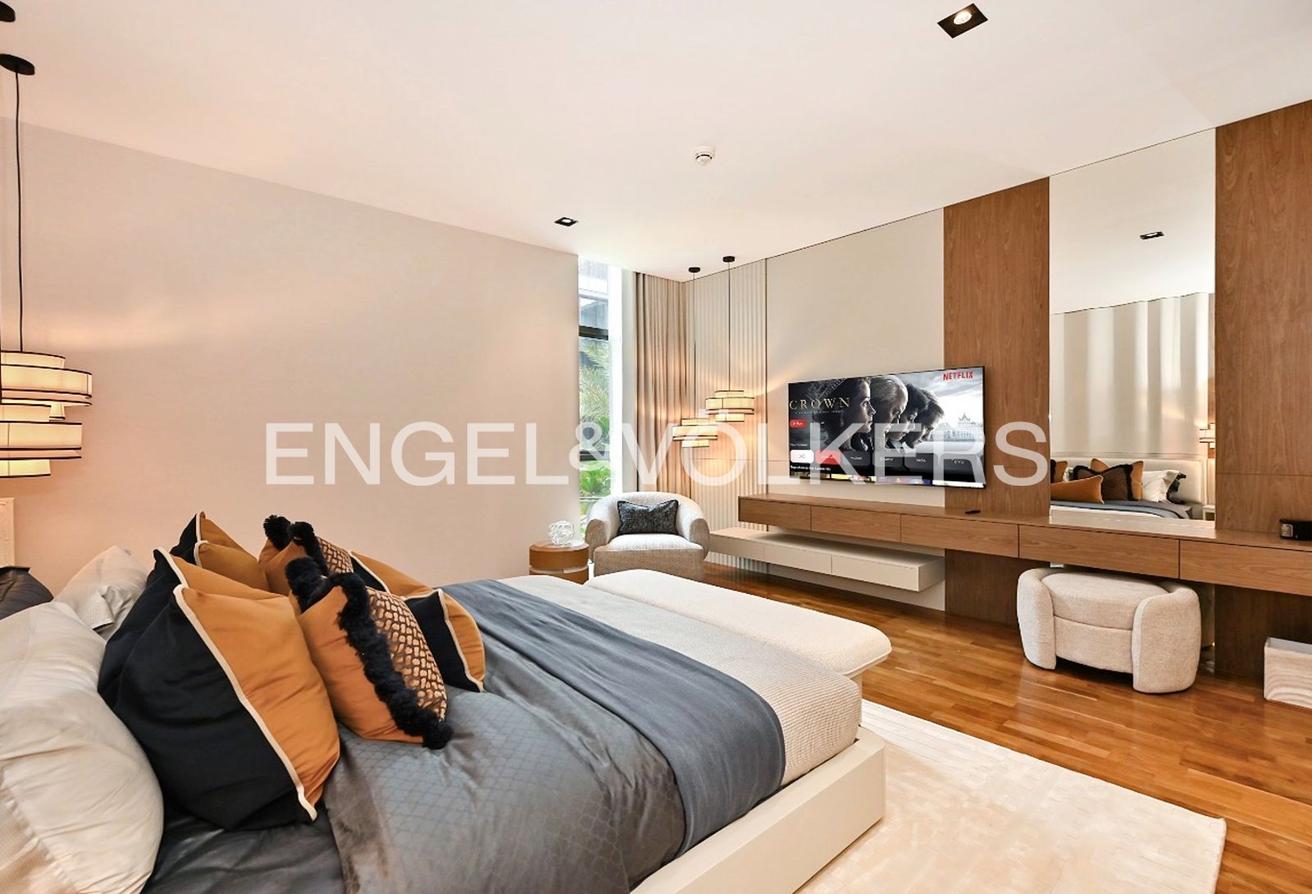 Fully Furnished I Luxury Living I Vacant photo 17