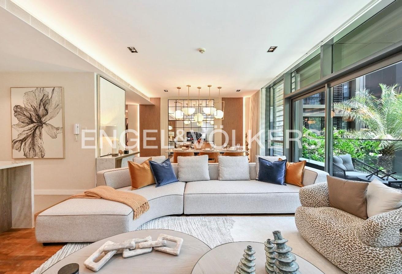 Fully Furnished I Luxury Living I Vacant photo 3