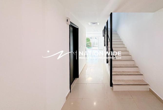 62067794 - صورة العقار 2