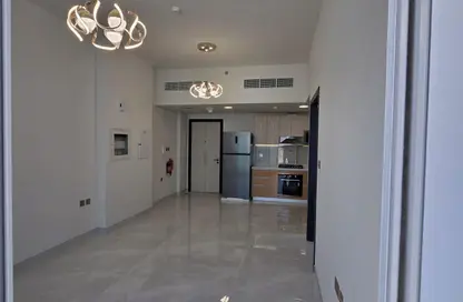 Apartment - 1 Bedroom - 2 Bathrooms for rent in Skyz by Danube - Arjan - Dubai