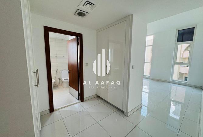 61683996 - Property Image 3