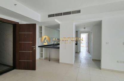 Apartment - 2 - 3 for rent in Oxford Building - District 14 - Jumeirah Village Circle - Dubai Apartment - 2 - 3 for rent in Oxford Building - District 14 - Jumeirah Village Circle - Dubai