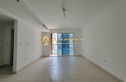 Apartment - 2 - 3 for rent in Oxford Building - District 14 - Jumeirah Village Circle - Dubai