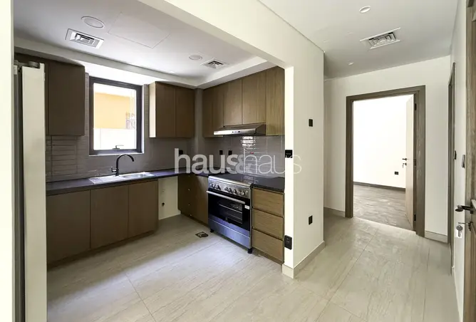 145531509 - Property Image 3