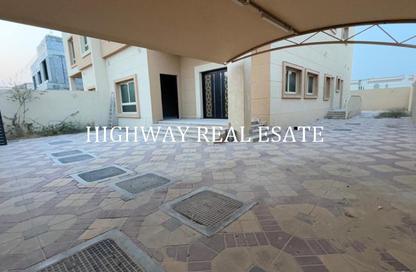 Villa - 5 Bedrooms - 6 Bathrooms for rent in Al Hooshi Villas - Hoshi - Al Badie - Sharjah
