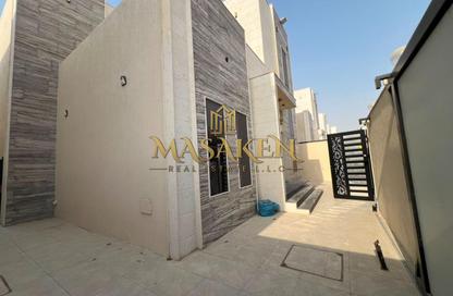 Villa - 4 Bedrooms - 6 Bathrooms for rent in Al Helio 2 - Al Helio - Ajman