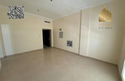 Apartment - 1 - 1 for rent in Al Jurf Industrial 3 - Al Jurf Industrial - Ajman Apartment - 1 - 1 for rent in Al Jurf Industrial 3 - Al Jurf Industrial - Ajman