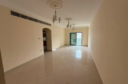 شقة - 2 غرف نوم - 3 حمامات للايجار في المجاز 3 - المجاز - الشارقة