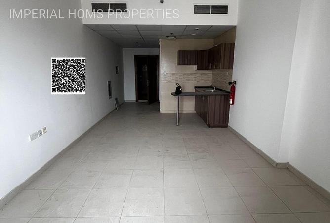 72719450 - Property Main Image