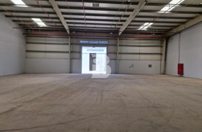 Warehouse - Studio for rent in Industrial Area 18 - Sharjah Industrial Area - Sharjah