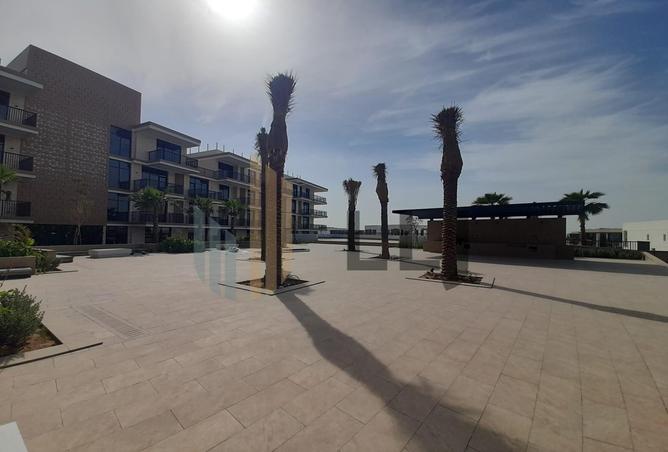 2OozxgL5Jtw - صورة العقار 2