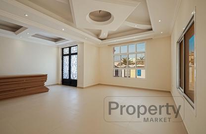 Villa - 5 Bedrooms - 5 Bathrooms for rent in Al Quoz 1 Villas - Al Quoz 1 - Al Quoz - Dubai
