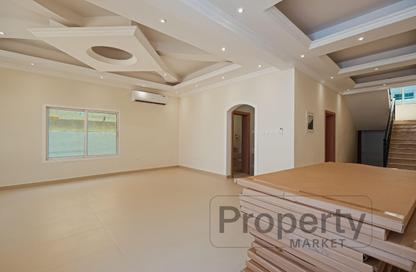 Villa - 5 Bedrooms - 5 Bathrooms for rent in Al Quoz 1 Villas - Al Quoz 1 - Al Quoz - Dubai