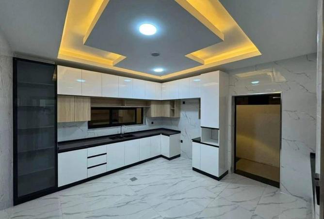 104268188 - Property Image 3