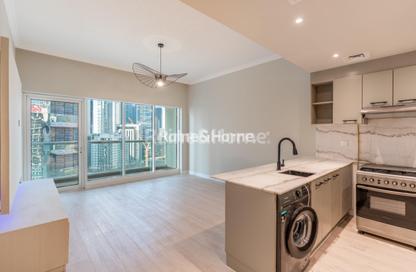 Apartment - Studio - 1 for sale in Burj Al Nujoom - Downtown Dubai - Dubai