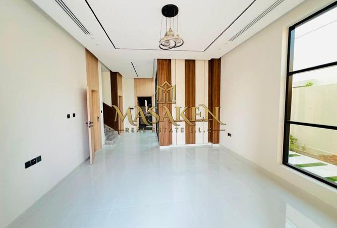 127913354 - Property Image 3