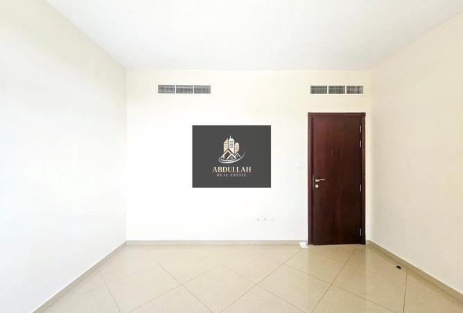 72694864 - صورة العقار 2