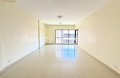 Apartment - 1 Bedroom - 1 Bathroom for rent in Golden Sands 9 - Al Mankhool - Bur Dubai - Dubai