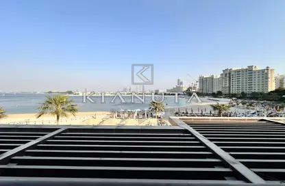 شقة - 1 حمام للايجار في كلوب فيستا - نخلة جميرا - دبي