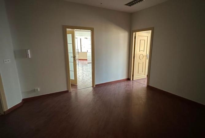 141936277 - Property Image 3