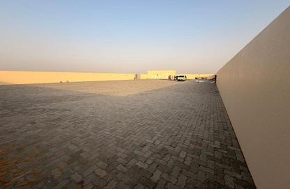 Warehouse - Studio - 1 Bathroom for rent in Al Sajaa S - Al Sajaa - Sharjah