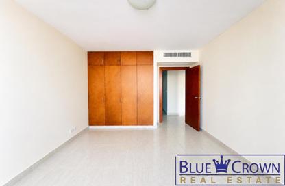 Apartment - 4 Bedrooms - 4 Bathrooms for rent in Silver Sands 2 - Al Mankhool - Bur Dubai - Dubai