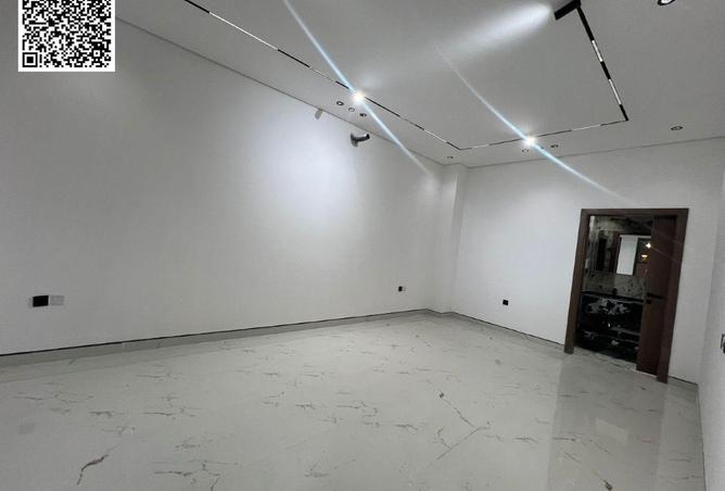 63672553 - Property Image 3