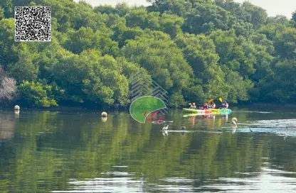 شقة - 2 غرف نوم - 3 حمامات للبيع في الخور - الزورا - عجمان