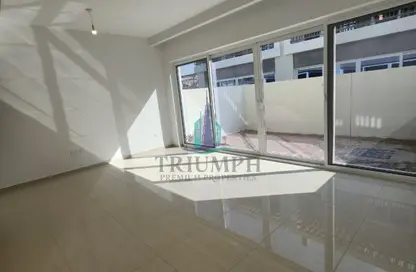 Townhouse - 3 Bedrooms - 4 Bathrooms for rent in Camelia - Damac Hills 2 - Dubai Townhouse - 3 Bedrooms - 4 Bathrooms for rent in Camelia - Damac Hills 2 - Dubai
