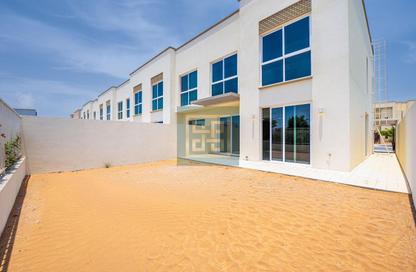 Townhouse - 3 - 4 for rent in Granada II - Granada - Mina Al Arab - Ras Al Khaimah