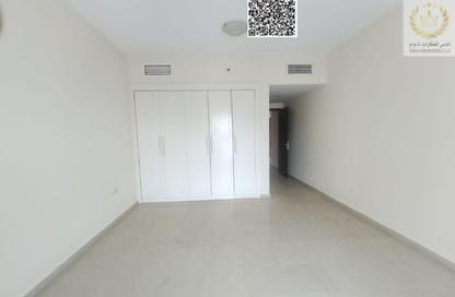 Apartment - 3 Bedrooms - 3 Bathrooms for rent in Al Rashidiya 3 - Al Rashidiya - Ajman