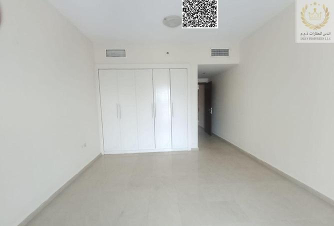 103681568 - Property Image 2