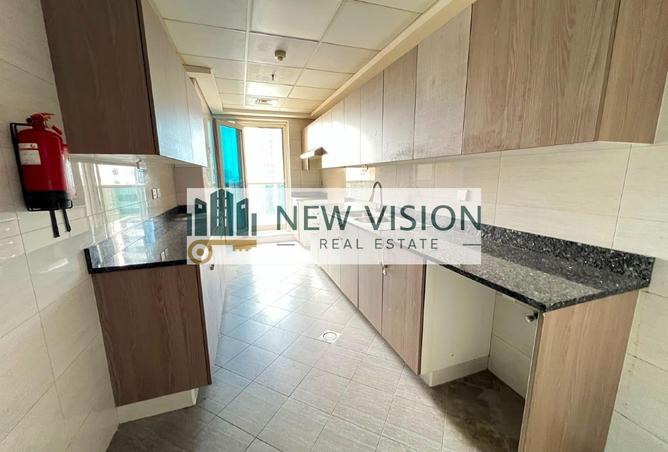 135648342 - Property Image 2