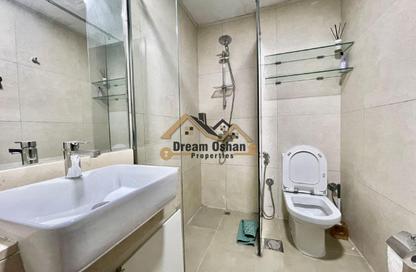 Apartment - 2 Bedrooms - 3 Bathrooms for rent in Binghatti Gateway - Al Jaddaf - Dubai