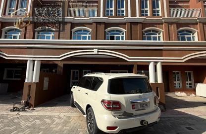 Townhouse - 4 - 5 for sale in Al Zaheya Gardens - Al Zahya - Ajman
